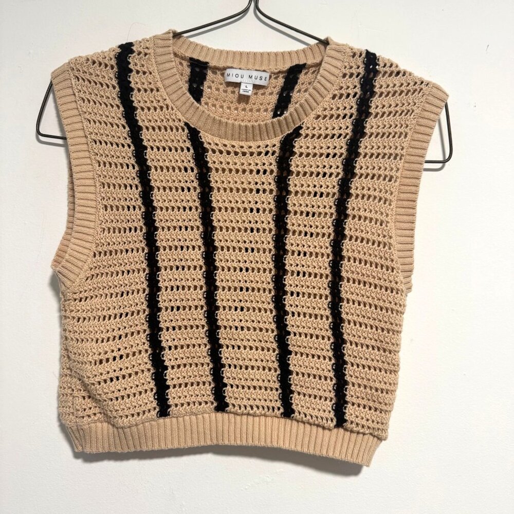 MIOU MUSE Chloé Crochet L Sleeveless Knit Vest Top Beige & Black Stripes